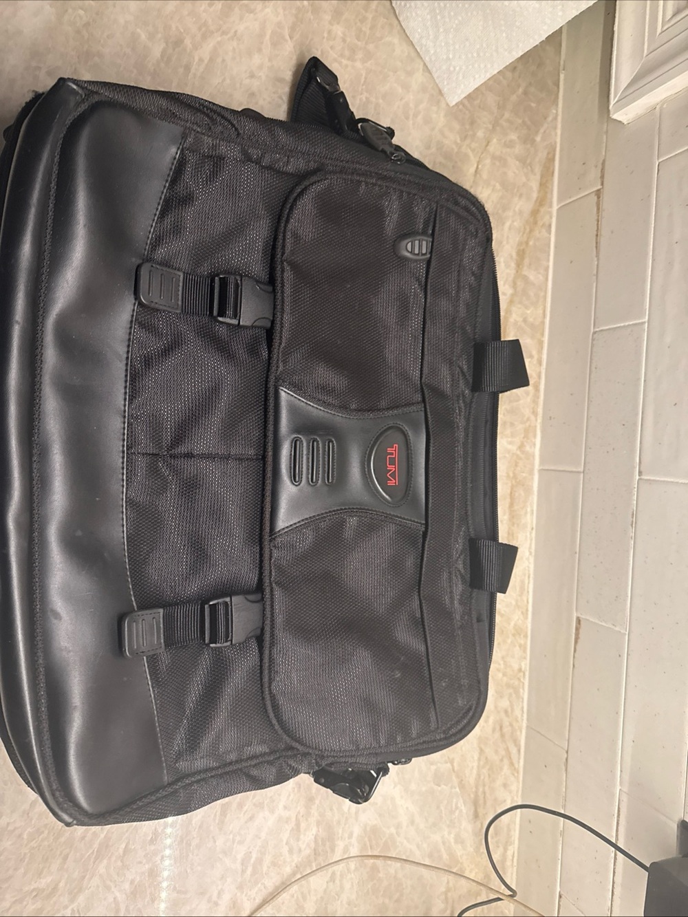 TUMI Laptop Bag/ weekend/carry on. EUC